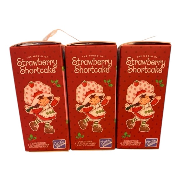 Strawberry Shortcake Holiday Edition Mini Figure Complete Set - Picture 4 of 4